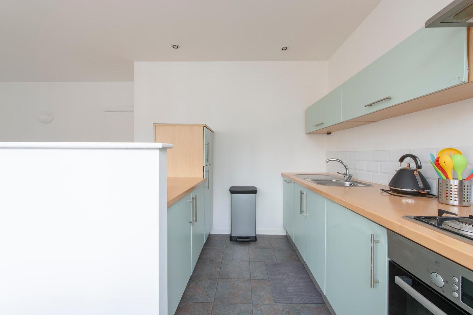 Modern Luxury Apartment By Bow Road Station London Exterior foto