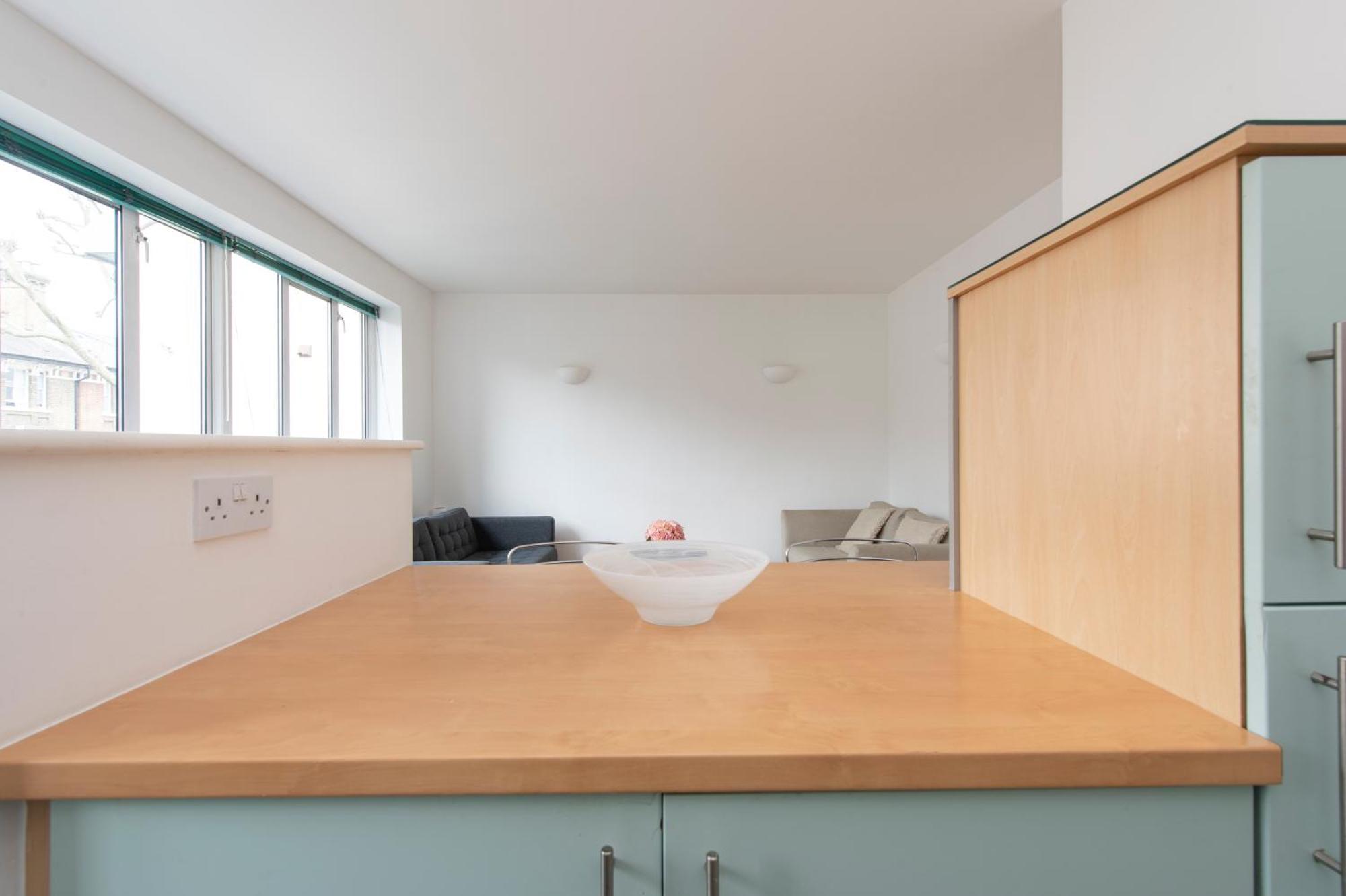 Modern Luxury Apartment By Bow Road Station London Exterior foto
