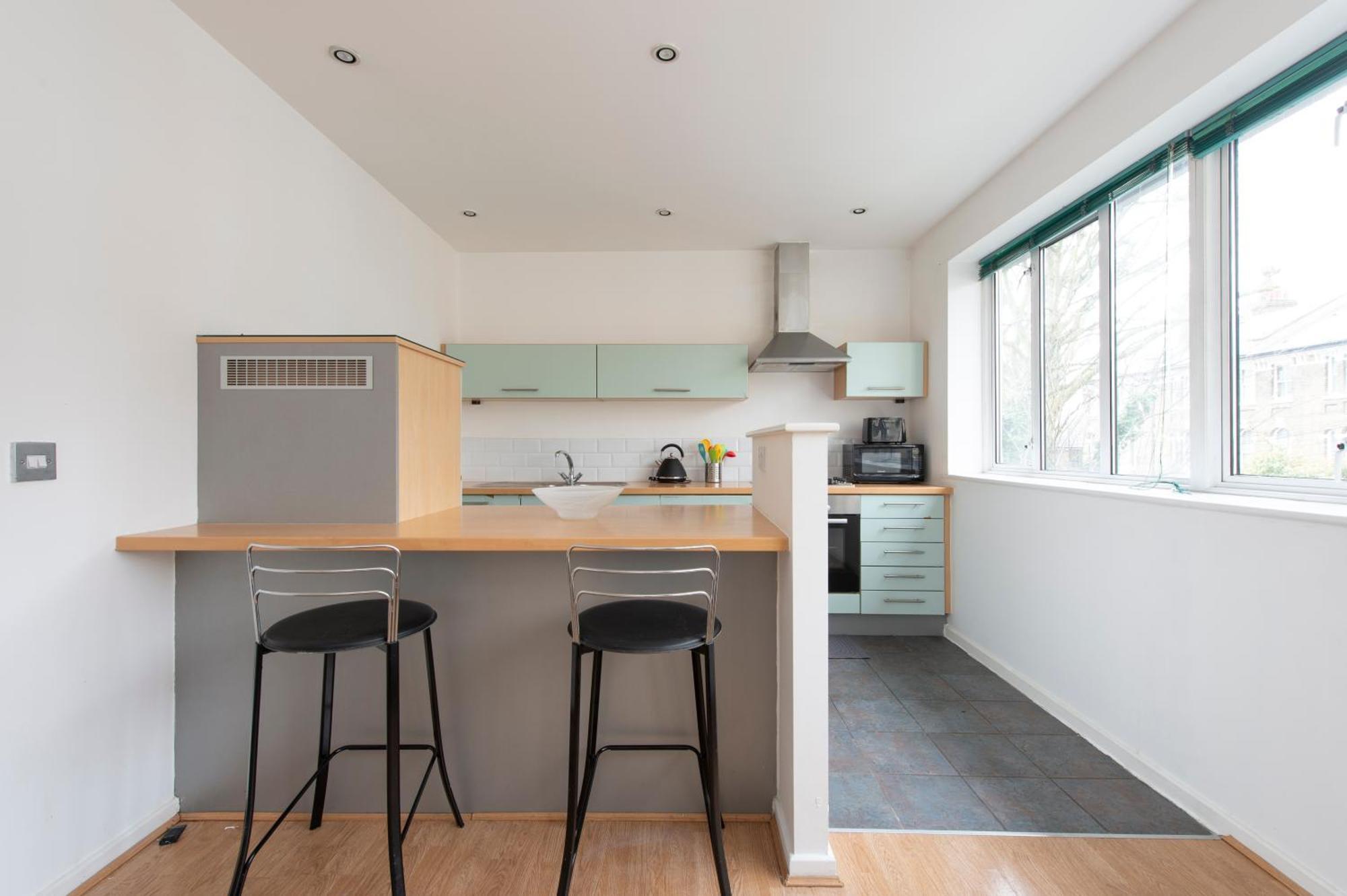 Modern Luxury Apartment By Bow Road Station London Exterior foto